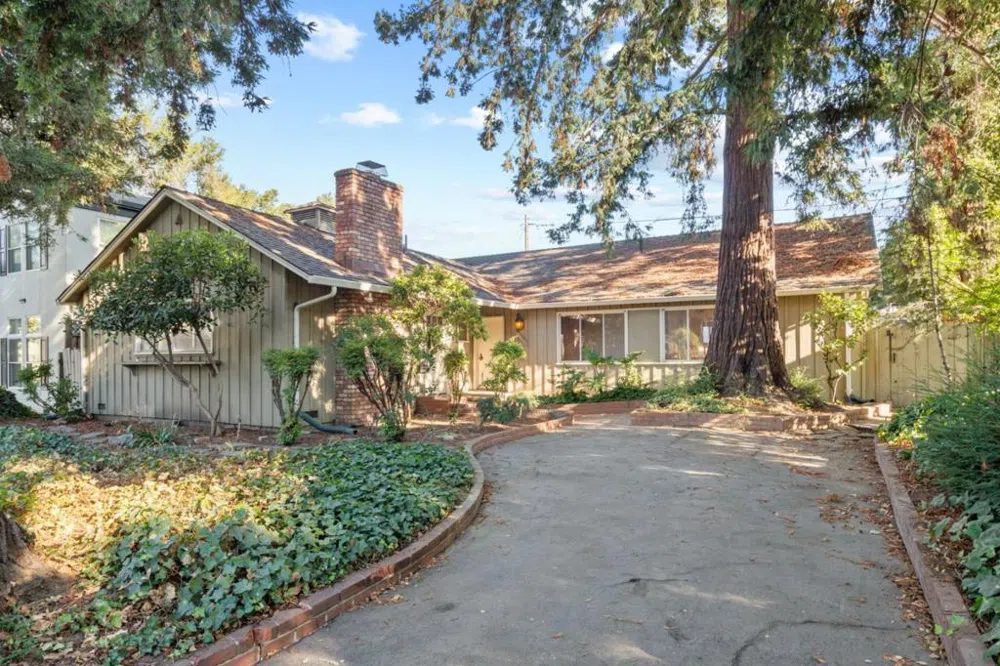 2032 Lynwood Terrace San Jose, CA 95128