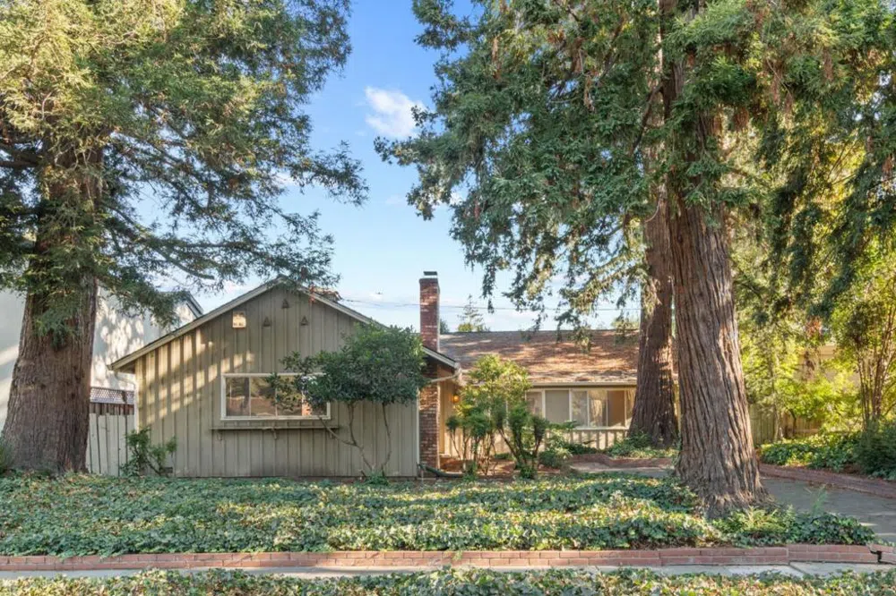 2032 Lynwood Terrace San Jose, CA 95128