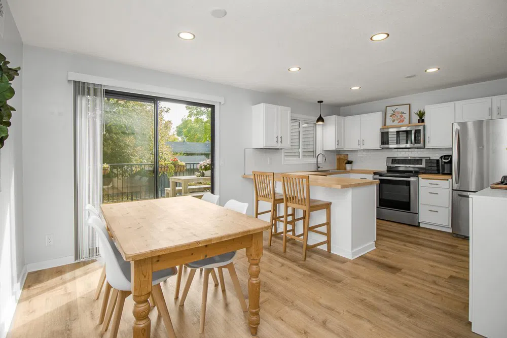 4400 Arden View Court