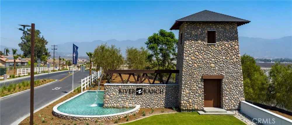 2586 Hannah Creek Lane Rialto, CA 92377