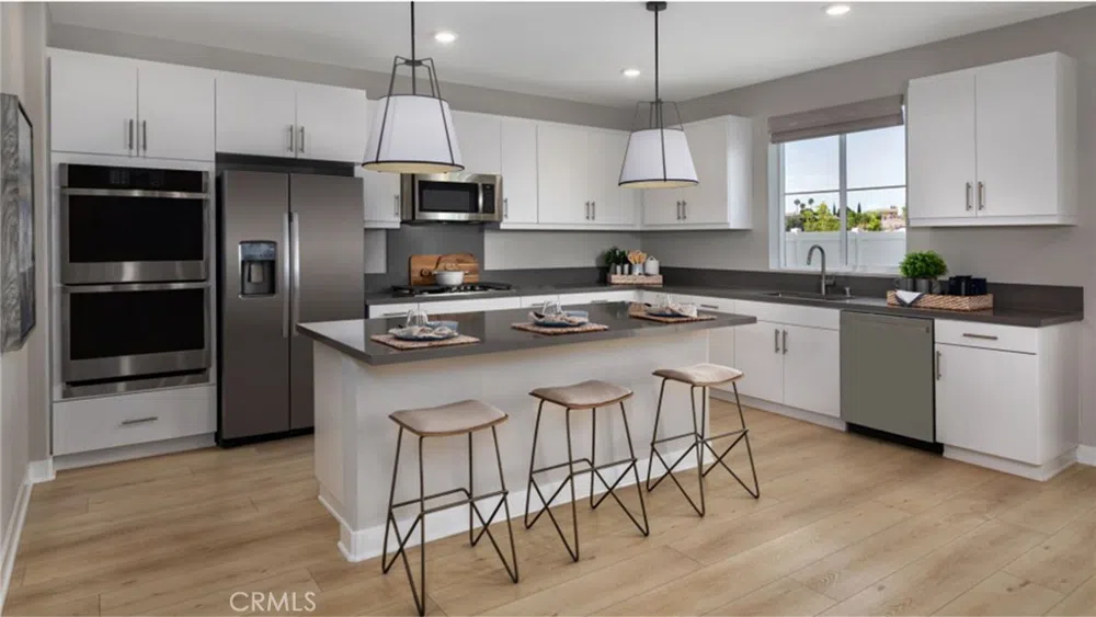 2586 Hannah Creek Lane Rialto, CA 92377