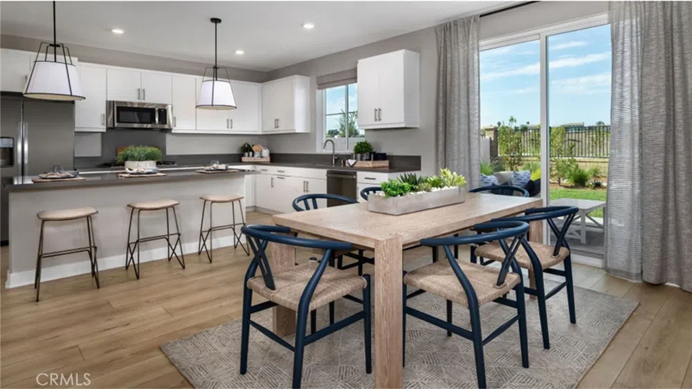 2586 Hannah Creek Lane Rialto, CA 92377