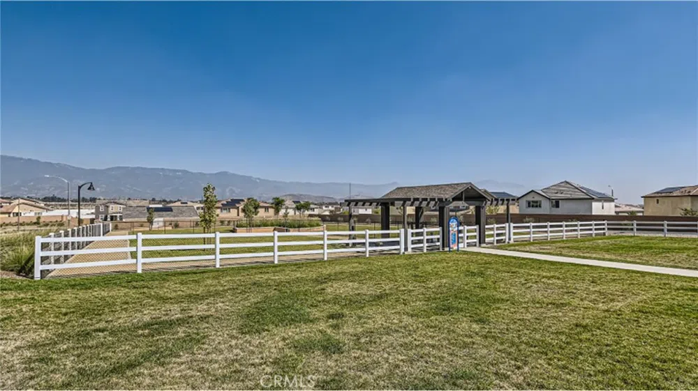 2586 Hannah Creek Lane Rialto, CA 92377