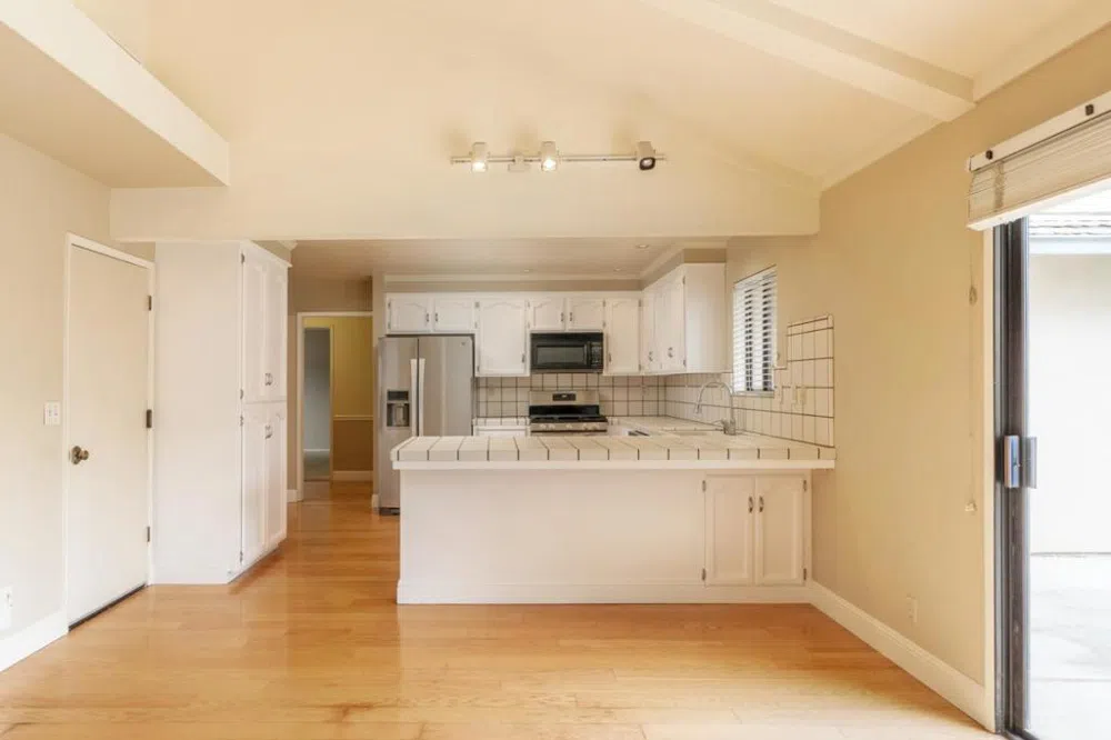 1173 Loyola Drive Salinas, CA 93901
