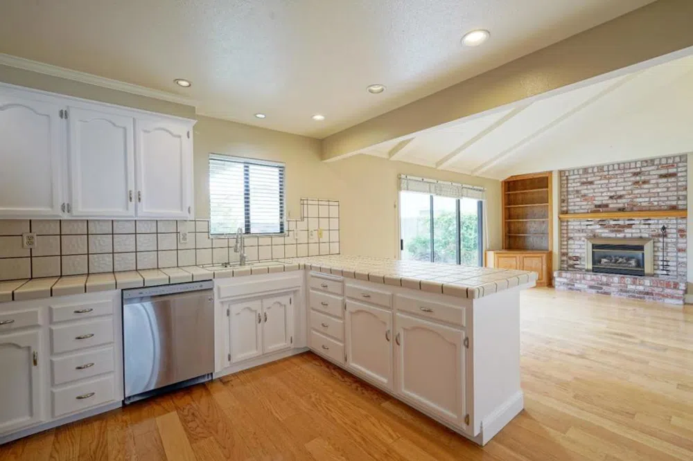 1173 Loyola Drive Salinas, CA 93901
