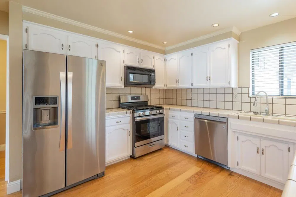 1173 Loyola Drive Salinas, CA 93901