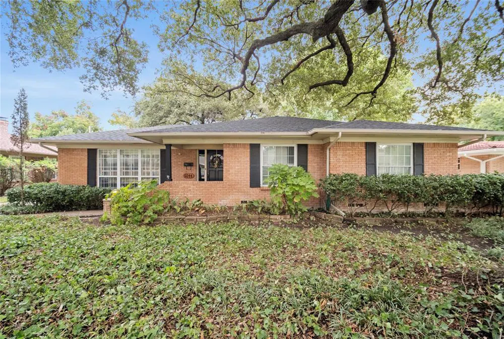 6844 Winchester Street