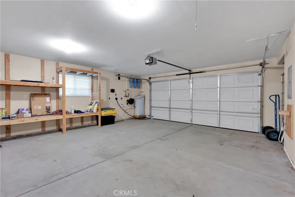 16616 Candlewood Road Apple Valley, CA 92307