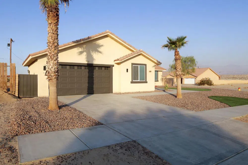 2319 Lark Court Thermal, CA 92274
