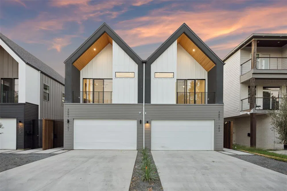 2601 Crossman Avenue #101