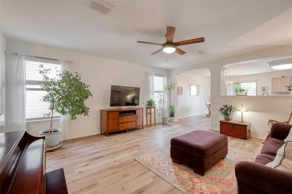 5507 Viewpoint Drive