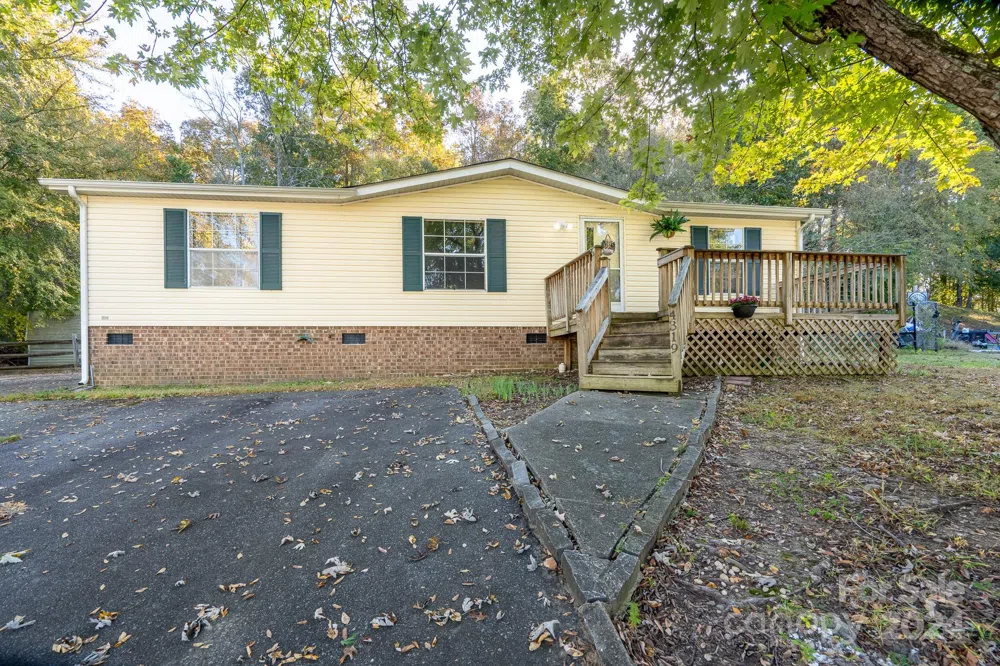 4319 Dessie Court Concord, NC 28025