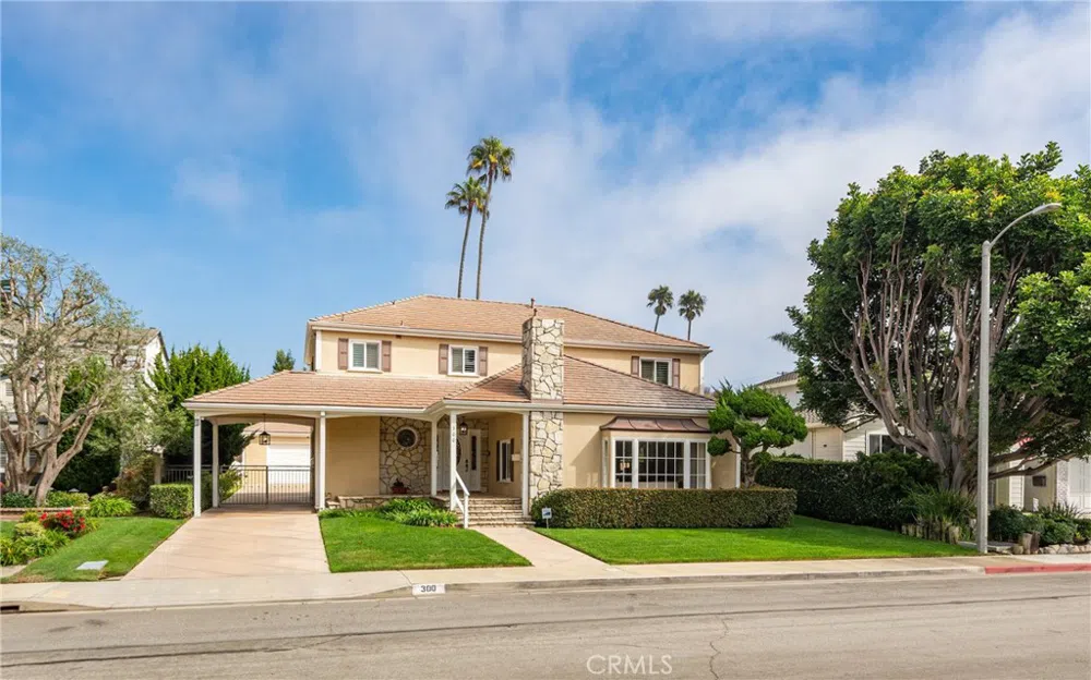 300 Carriage Place Manhattan Beach, CA 90266