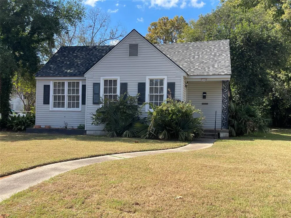 3520 Alexander Avenue