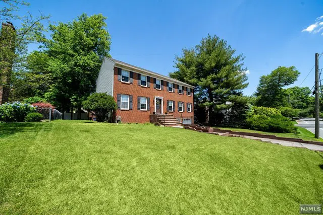 340 Saint Nicholas Avenue