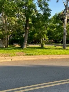 607 S Lake Creek Drive