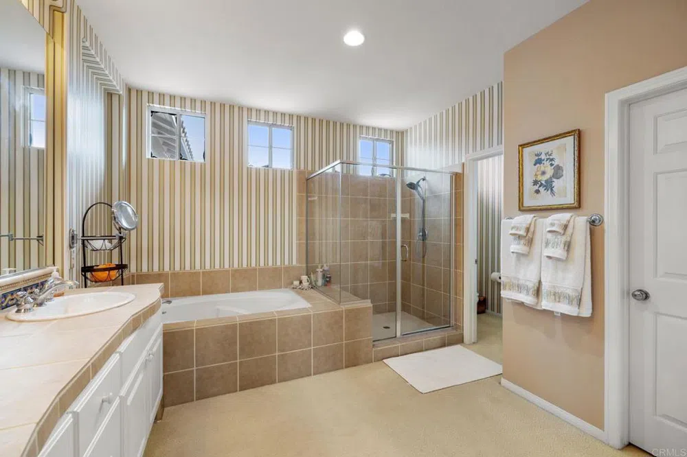 7069 Tatler Carlsbad, CA 92011