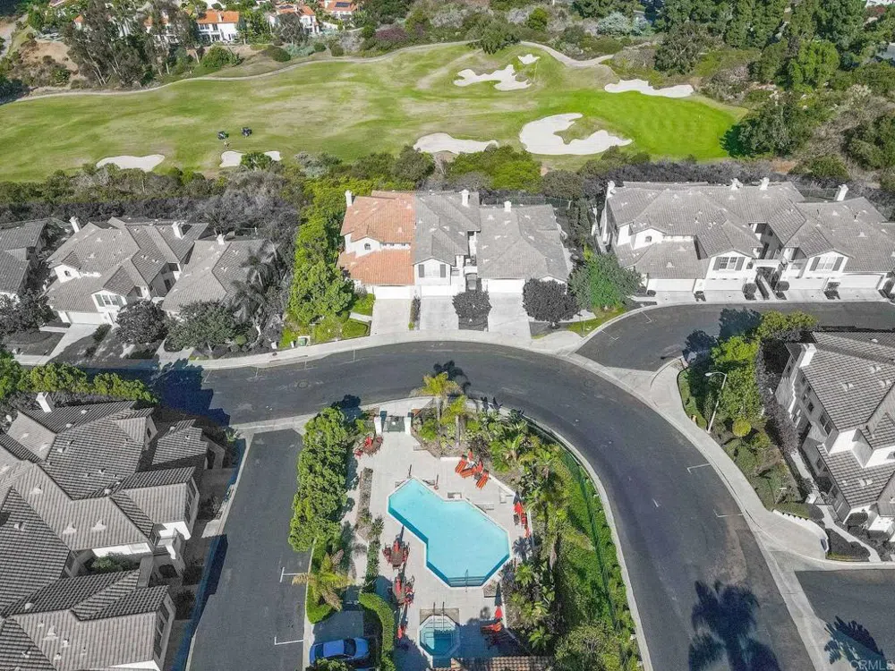 7069 Tatler Carlsbad, CA 92011