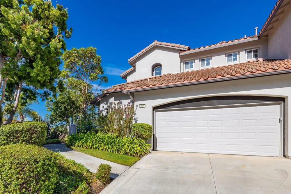 7069 Tatler Carlsbad, CA 92011