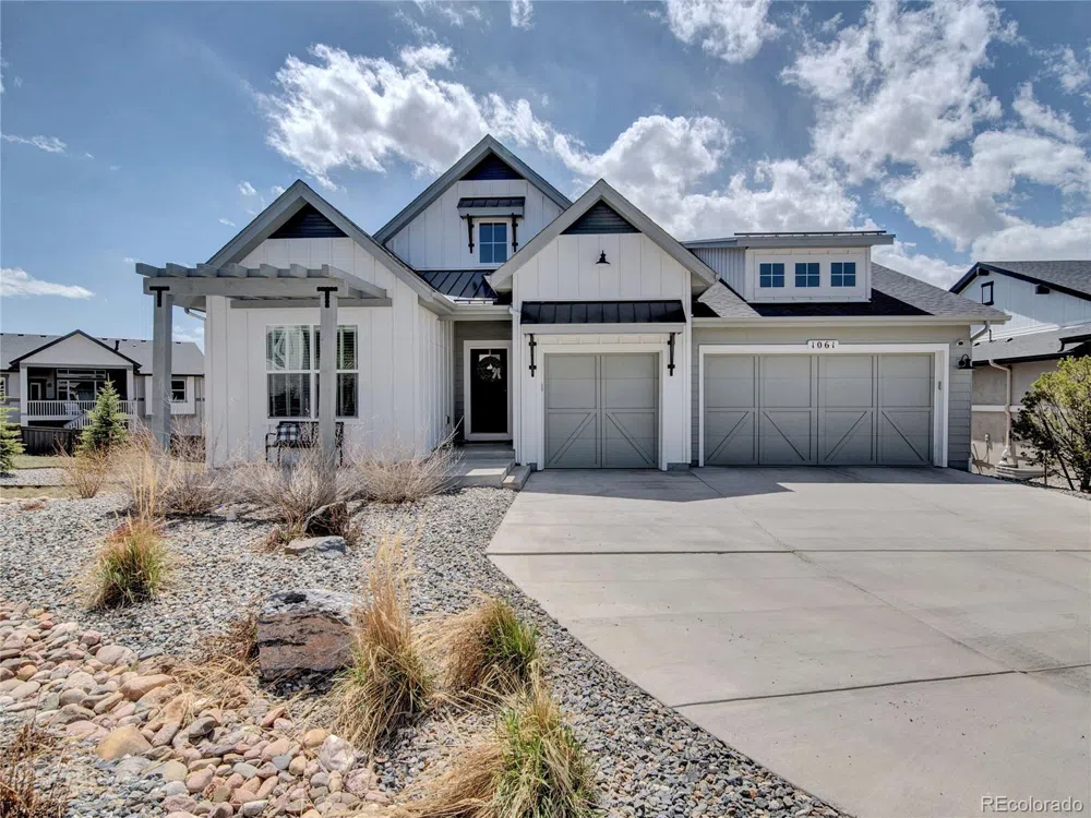 1061 Gallant Fox Trail