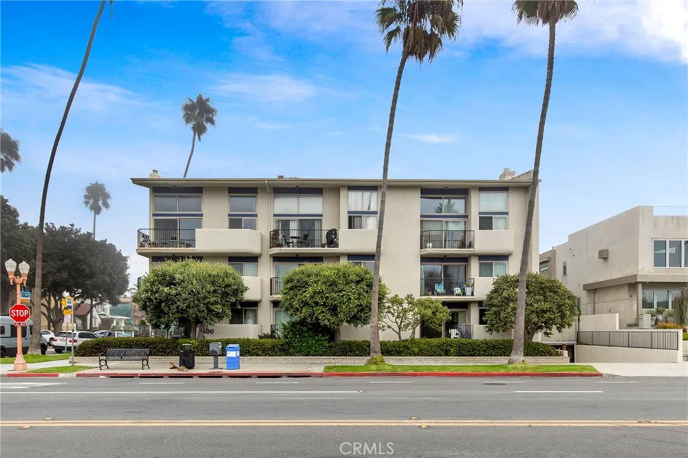 1400 S Catalina Avenue #301