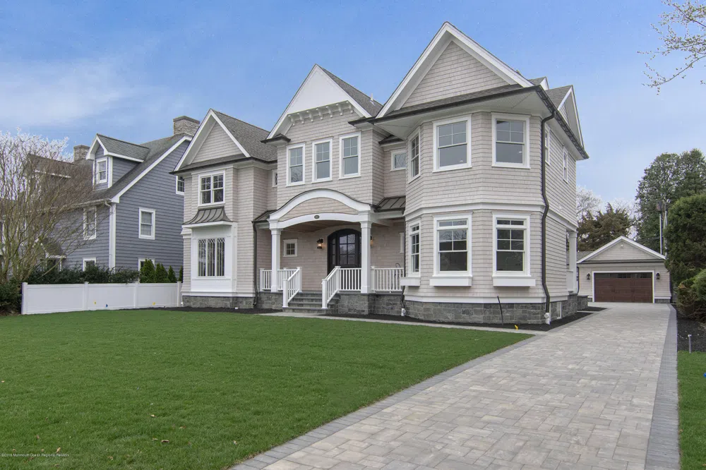 406 Boston Boulevard