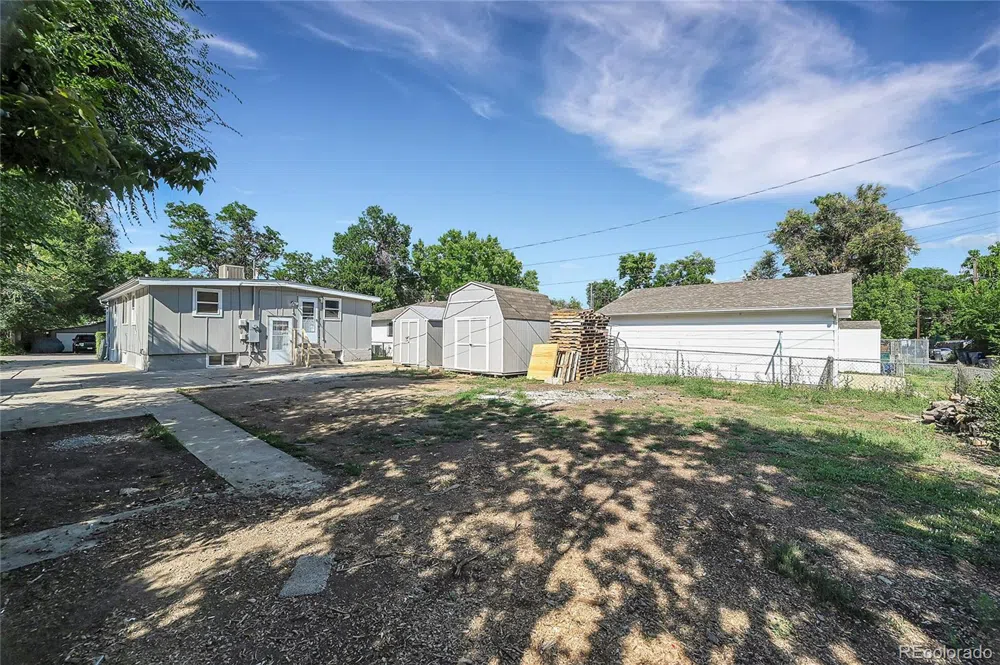 27 E 5th Avenue Longmont, CO 80504