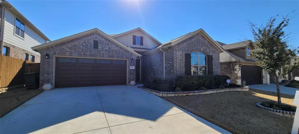 5641 Salt Springs Drive Fort Worth, TX 76179