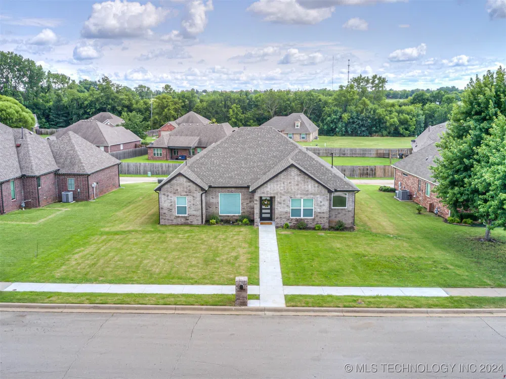 5309 S Barnett Avenue