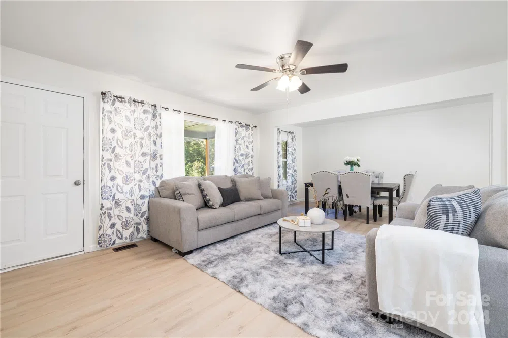 2407 Carolina Avenue Kannapolis, NC 28083