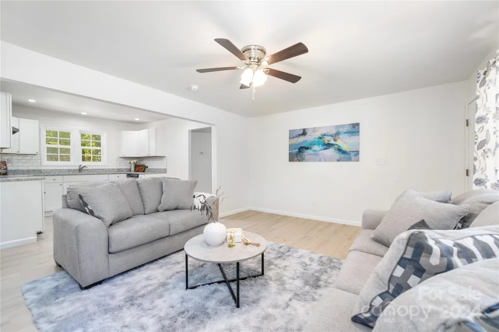 2407 Carolina Avenue Kannapolis, NC 28083