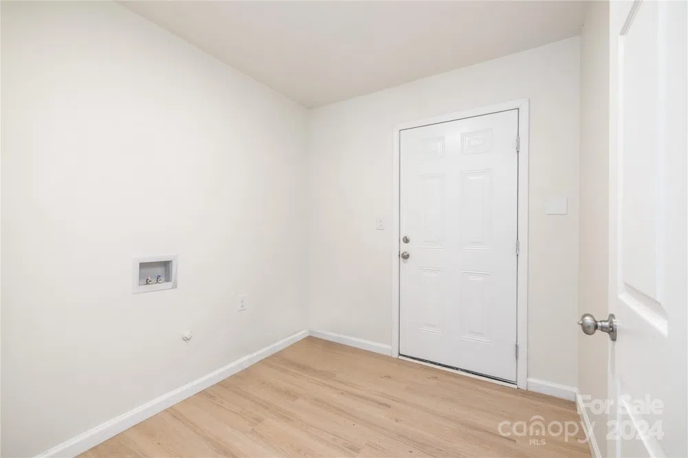 2407 Carolina Avenue Kannapolis, NC 28083