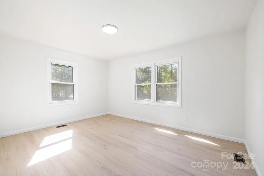 2407 Carolina Avenue Kannapolis, NC 28083