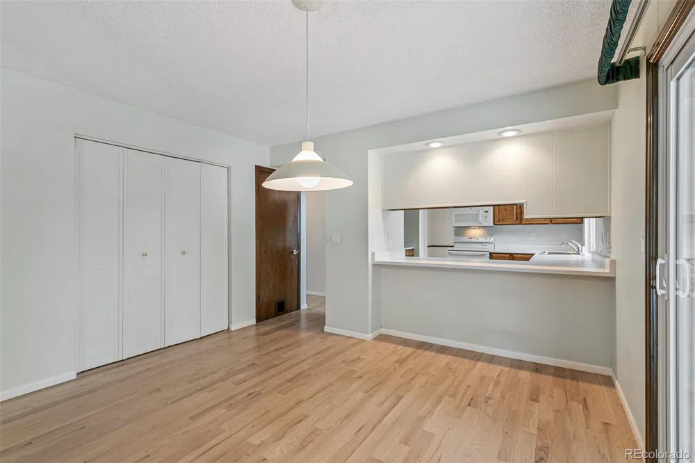1331 E Nichols Avenue Centennial, CO 80122