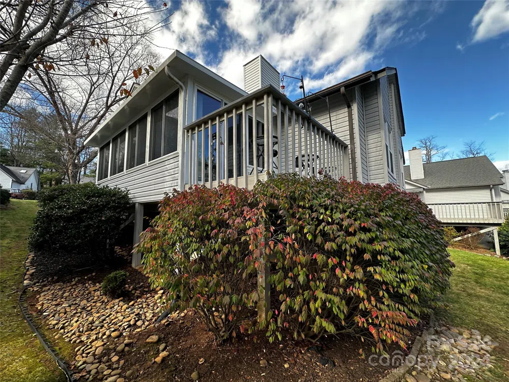 129 Cimarron Drive Asheville, NC 28803