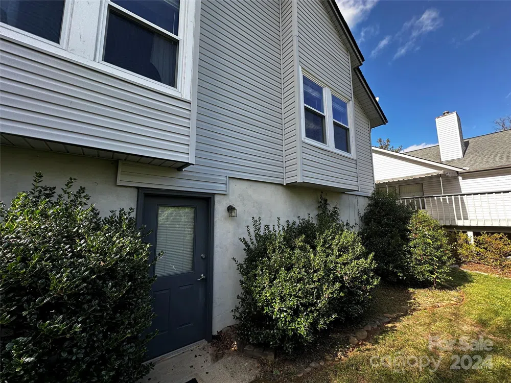 129 Cimarron Drive Asheville, NC 28803