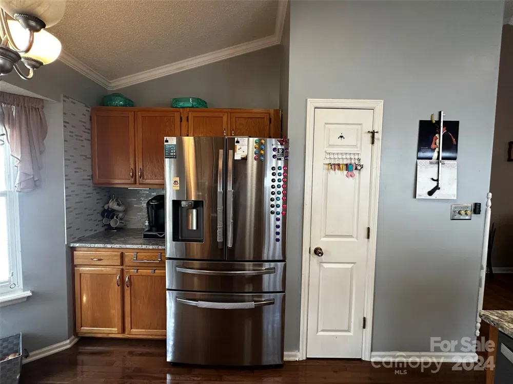 129 Cimarron Drive Asheville, NC 28803