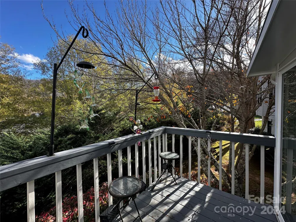 129 Cimarron Drive Asheville, NC 28803