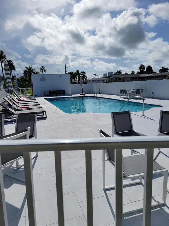 801 Atlantic Shores Boulevard #115