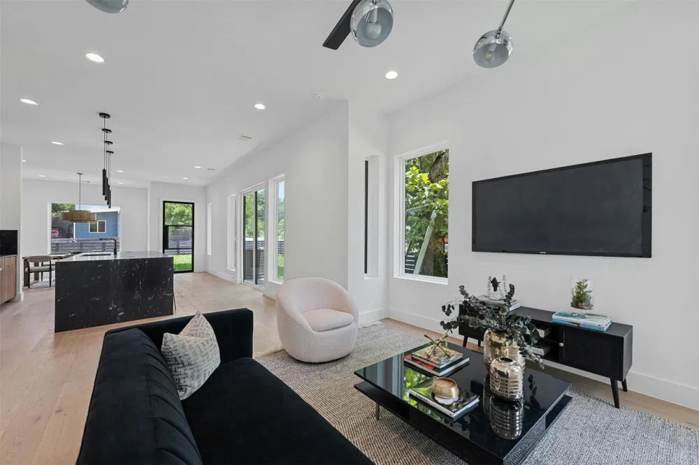 601 W Odell Street #A