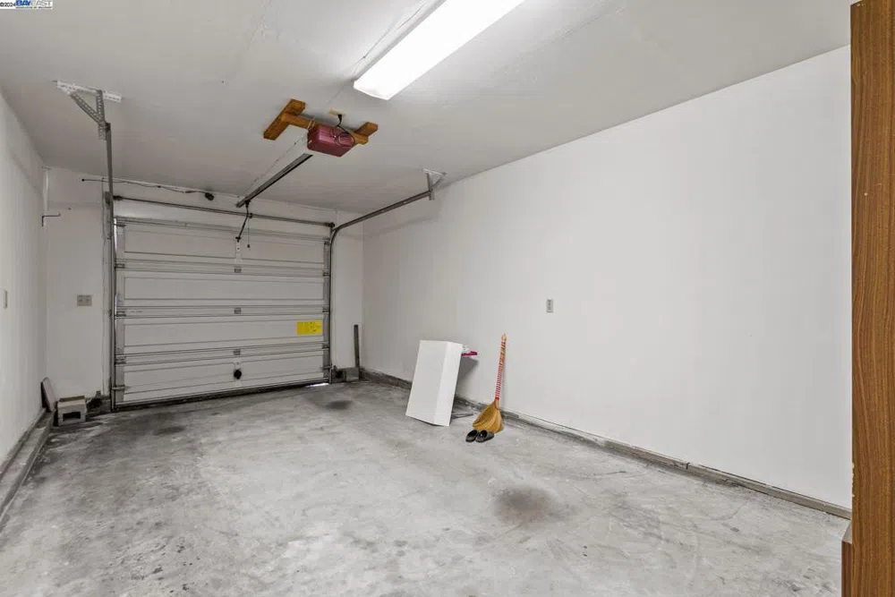 2344 Bartlett St Oakland, CA 94601