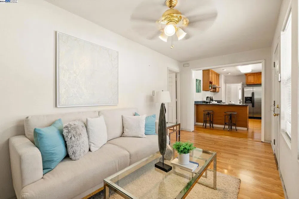 2344 Bartlett St Oakland, CA 94601