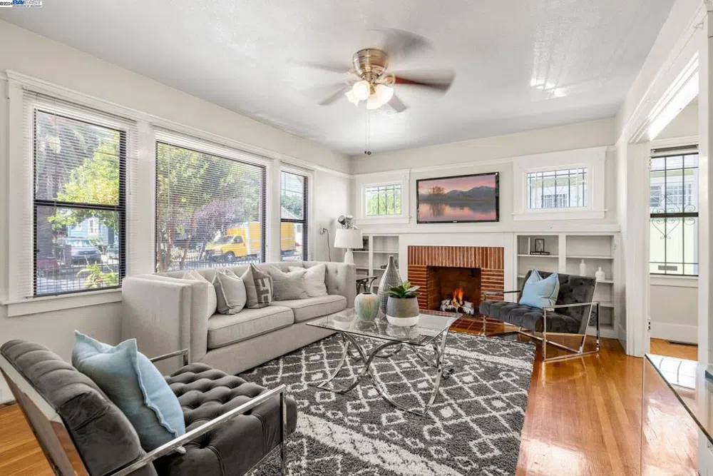 2344 Bartlett St Oakland, CA 94601