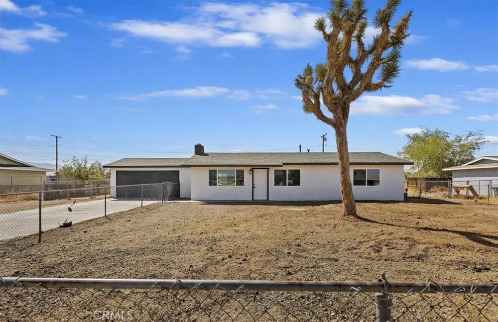 22161 Kayenta Road Apple Valley, CA 92308