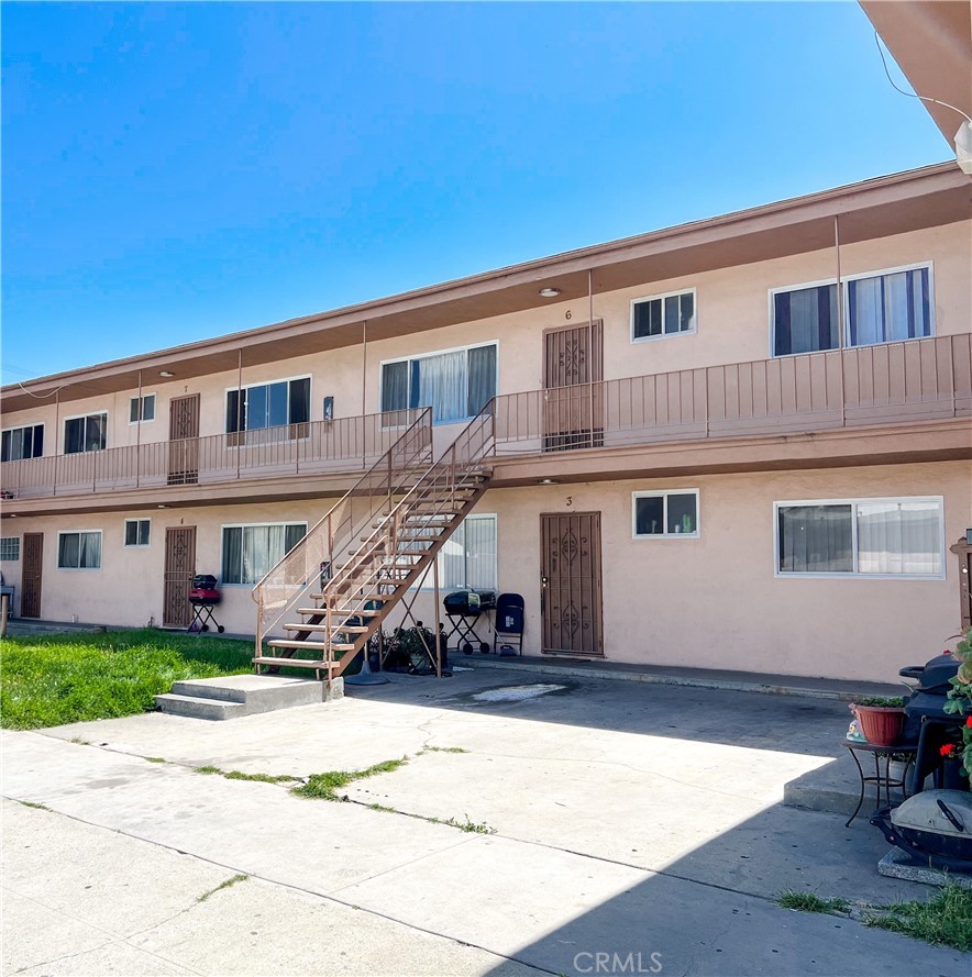 13406 S Vermont Avenue Gardena, CA 90247