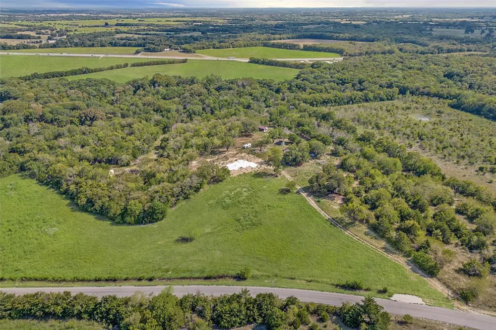 8826 County Road 584