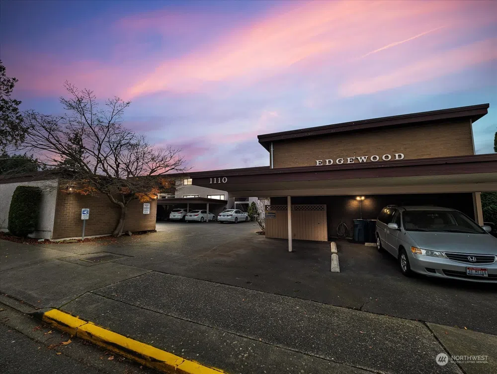 1110 5th Avenue S #202