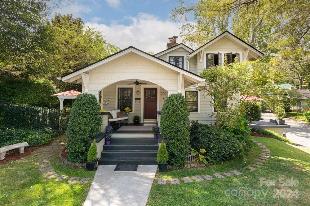 200 Flint Street Asheville, NC 28801