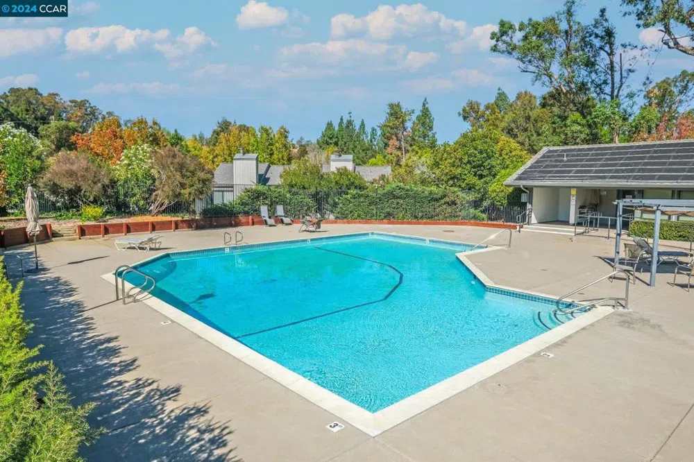 1610 Ashwood Dr Martinez, CA 94553