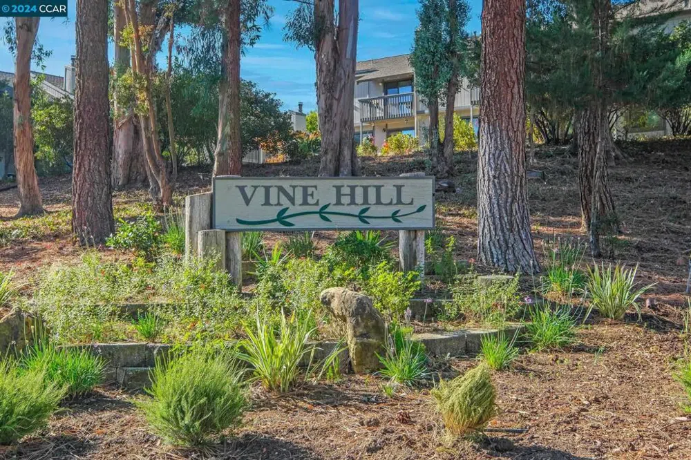 1610 Ashwood Dr Martinez, CA 94553